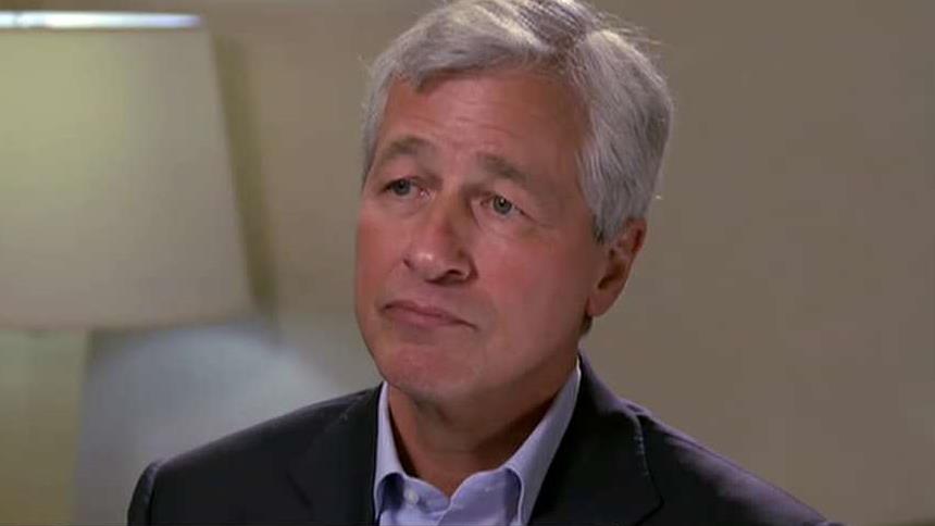 JPMorgan Chase CEO Jamie Dimon on the areas of investment growth, the benefits of JPMorgan’s size and the importance of big data.