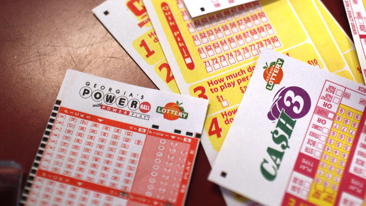 Seven-time lottery grand prize winner Richard Lustig offers advice for playing the lottery.