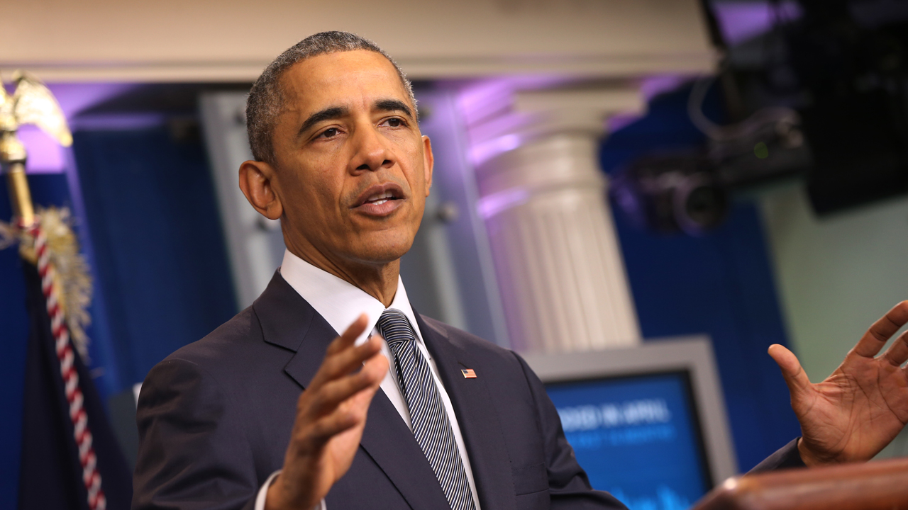President Barack Obama calls for Congress to reform the U.S. tax code.