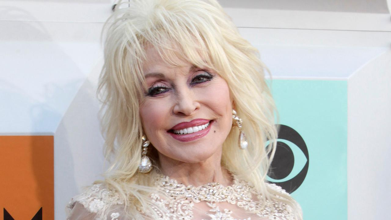 Musician Dolly Parton on how technology has change the music business.