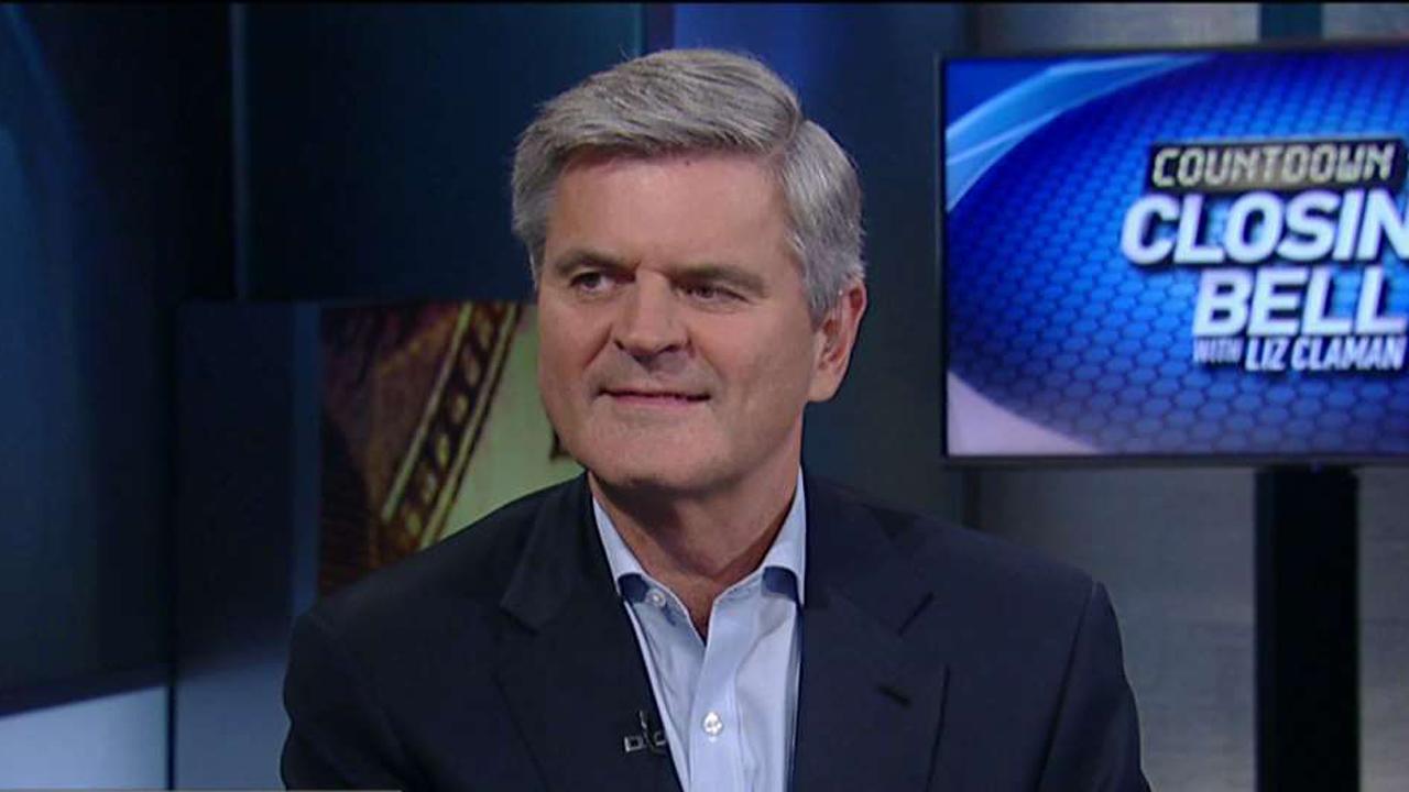 Steve Case, co-founder of AOL, said Hillary Clinton's policy ideas will be best for American businesses and entrepreneurs. 