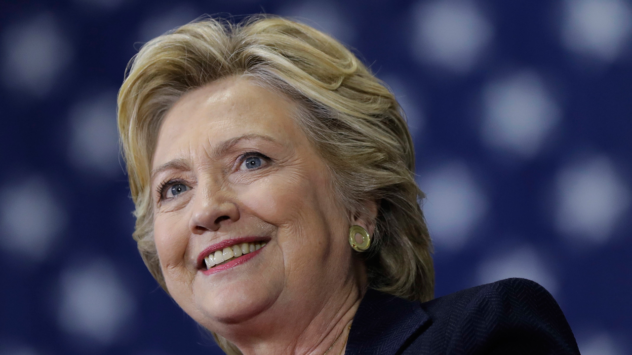 Billionaire investor John Paul DeJoria breaks down the differences between the Hillary Clinton and Donald Trump tax plans.