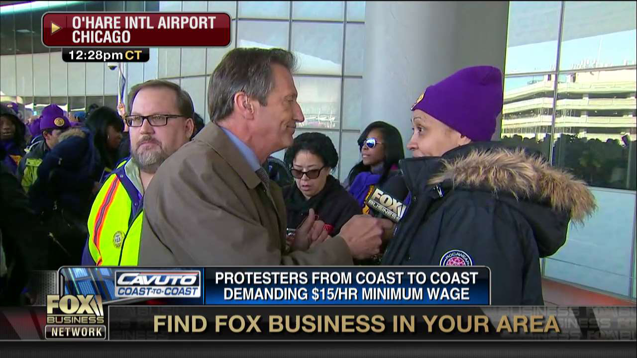 FBN’s Jeff Flock confronts a man who allegedly advised a Chicago O'Hare Airport SEIU protester to not speak on live television.