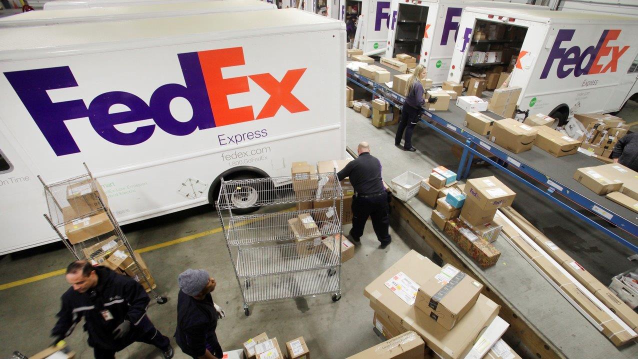 FedEx CEO Fred Smith on the Trump Administration's trade policy and the fallout from Trump's decision to withdrawal from TPP.