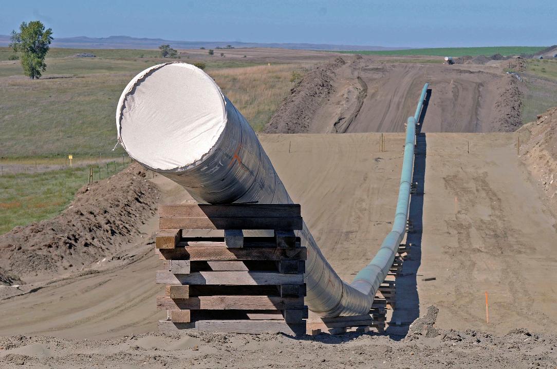 Andrew Black Association of Oil Pipelines CEO weighs in on the future of the Dakota Keystone XL Pipeline.