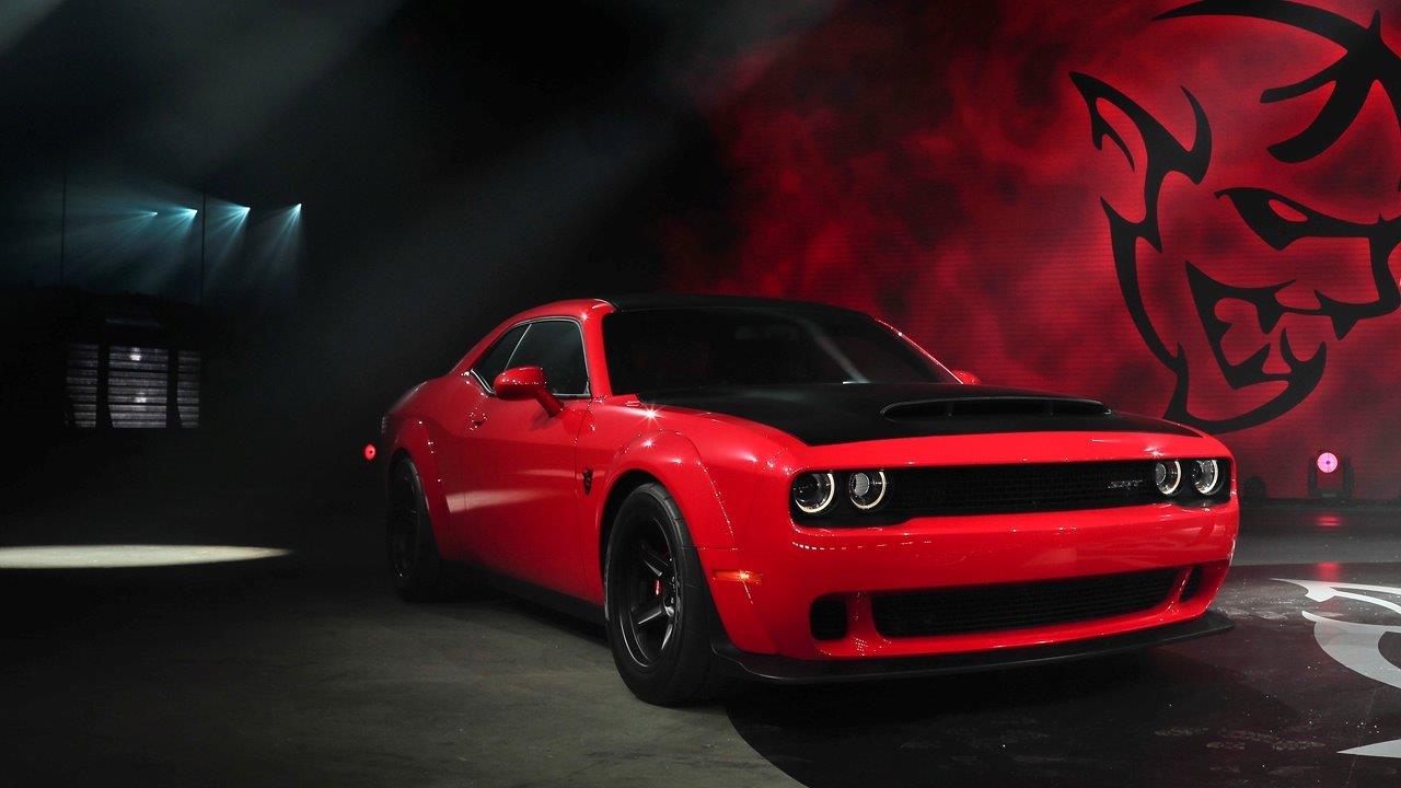 FBN's Jeff Flock talks to FCA Head of Passenger Car Brands' Tim Kuniskis about the new Dodge Challenger Demon.
