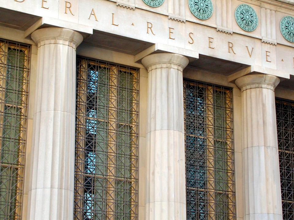 Fmr. SEC Chairman and Kalorama Partners Founders & CEO Harvey Pitt, Wall Street Journal Chief Economics Correspondent Jon Hilsenrath and Jonathan Hoenig of Capitalistpig weigh in on the Federal Reserve bank stress test report results.