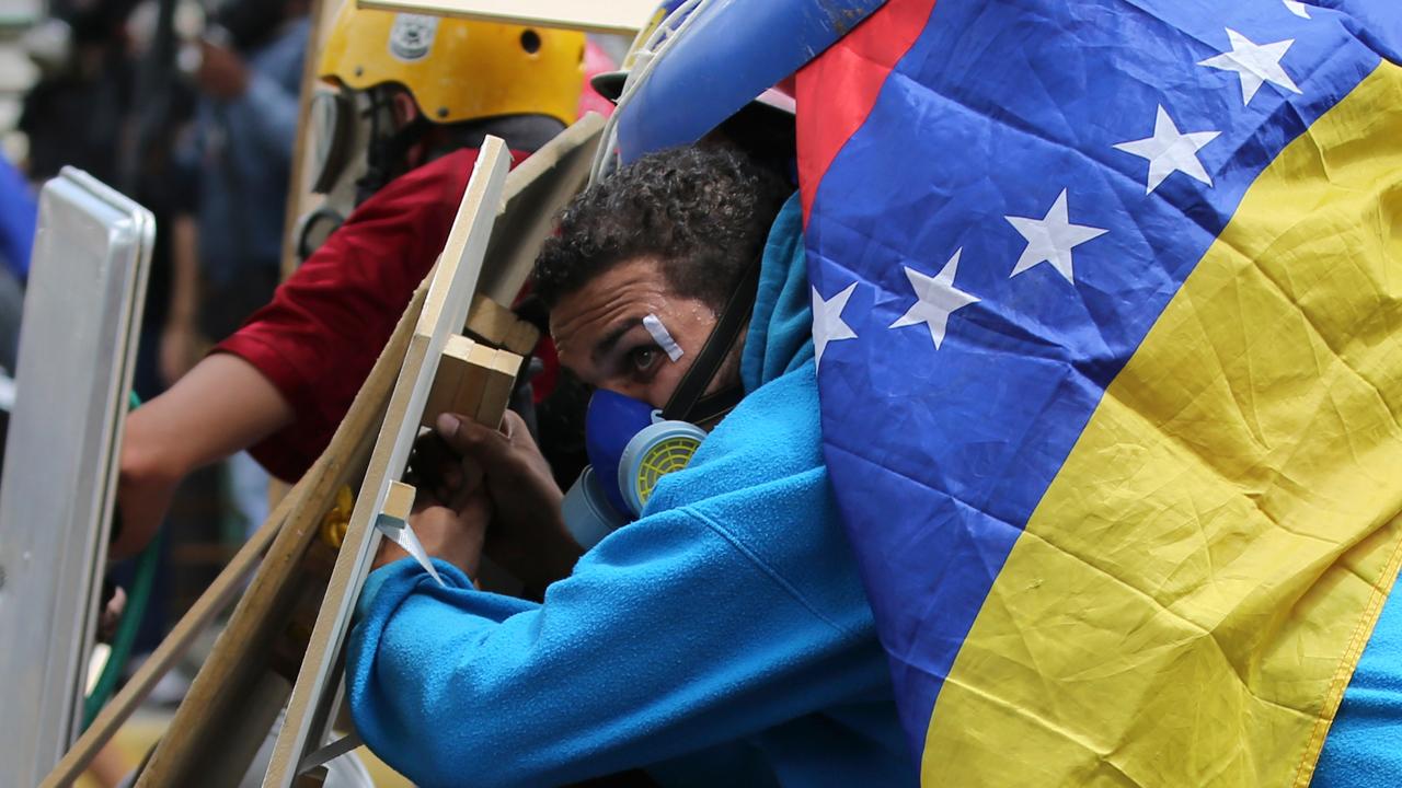 Marxist economist Richard Wolff on how socialism and the price of oil have contributed to the crisis in Venezuela. 