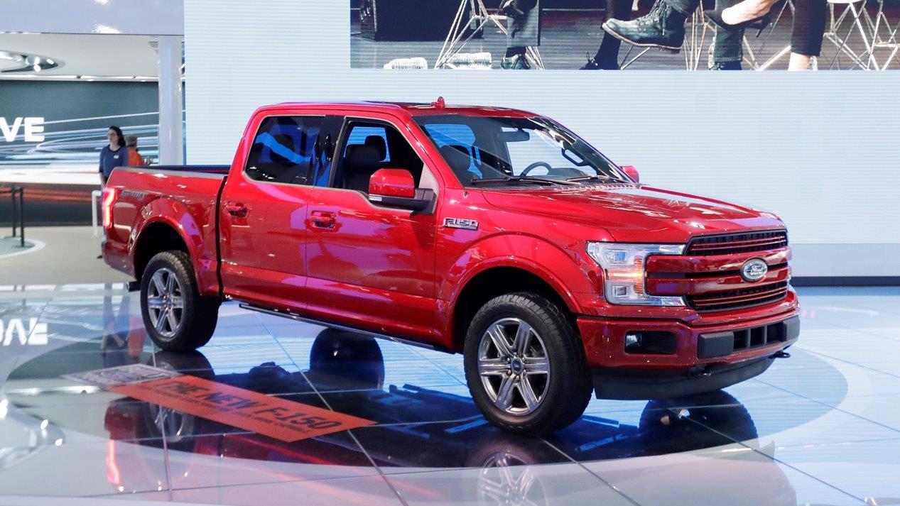 FoxNews.com Automotive Editor Gary Gastelu on the features in Ford's new F-150.