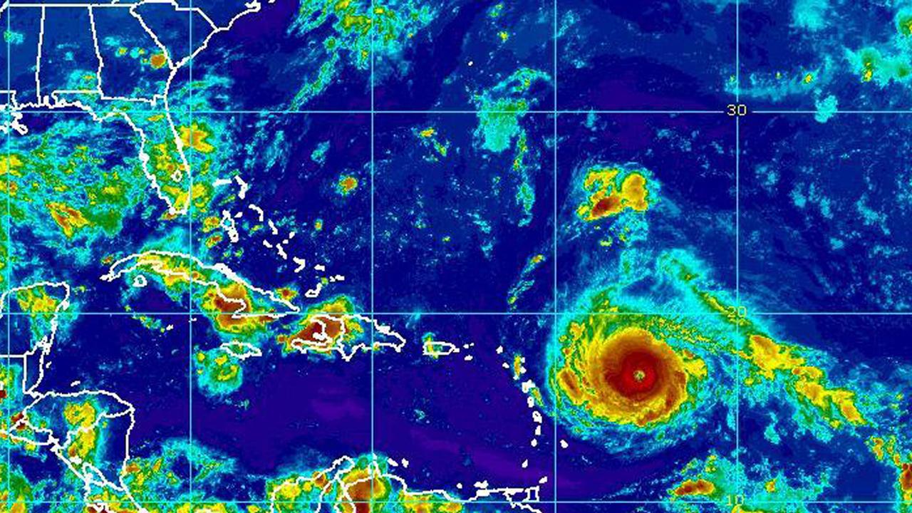 Weather 2000 chief meteorologist Michael Schlacter weighs in on the strength of Hurricane Irma and its impact to the southern Florida region.
