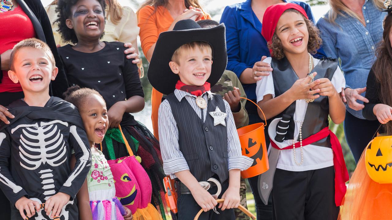 Party City CEO James Harrison discusses this year’s popular Halloween costumes and Halloween profits.