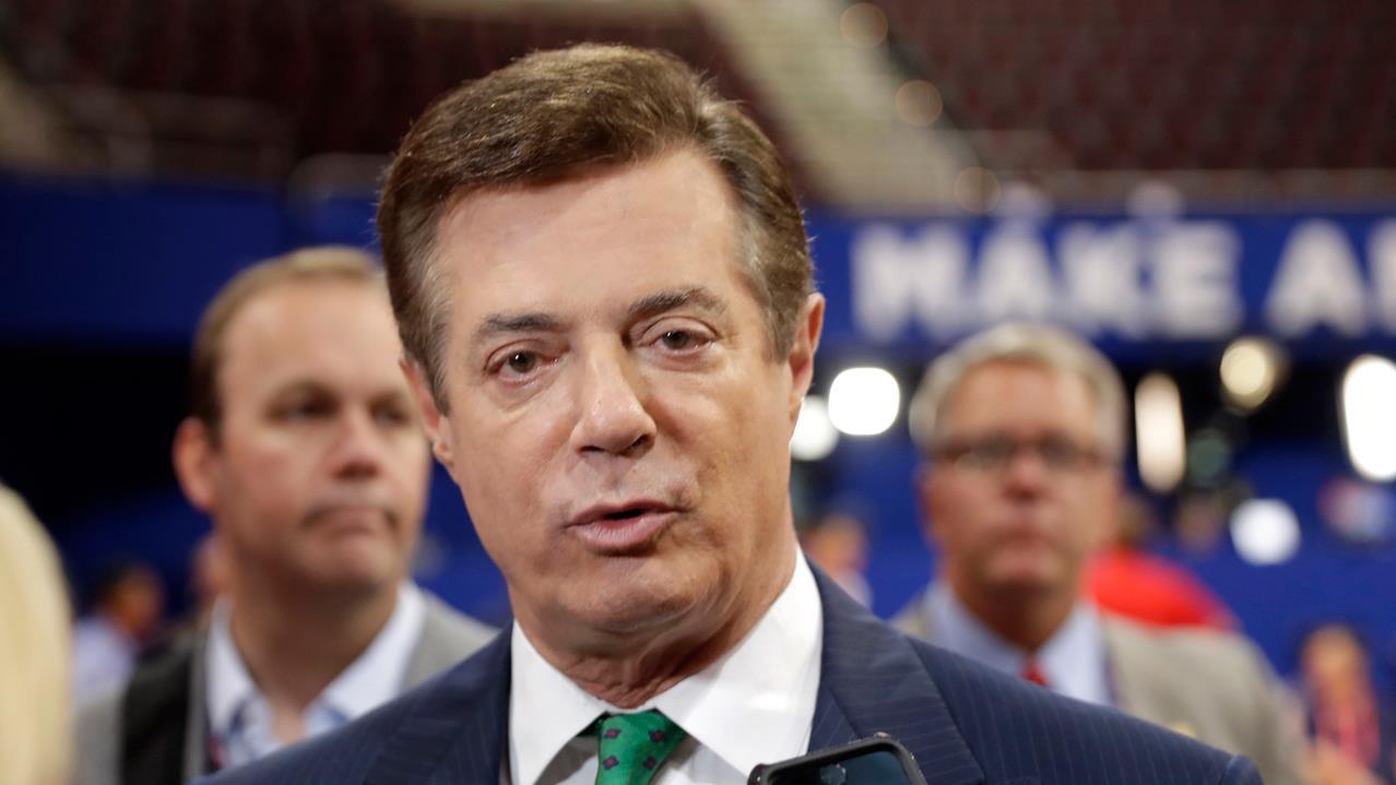 Mack McLarty, former chief of staff under President Clinton, and Judge Andrew Napolitano, Fox News senior judicial analyst, on Paul Manafort and his business associate Rick Gates being asked to surrender to federal authorities as part of the special counsel investigation.