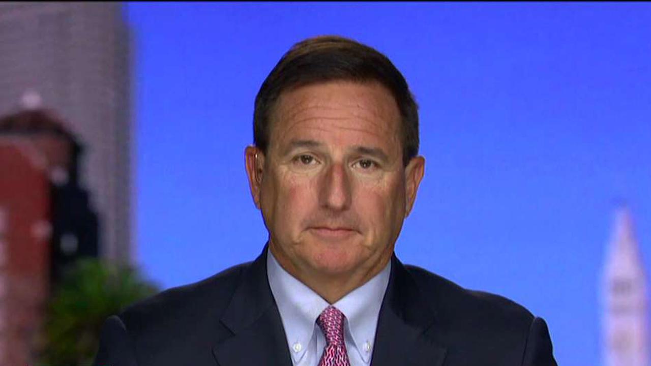 Oracle CEO Mark Hurd on how cloud technology will benefit businesses and how his company has profited. 