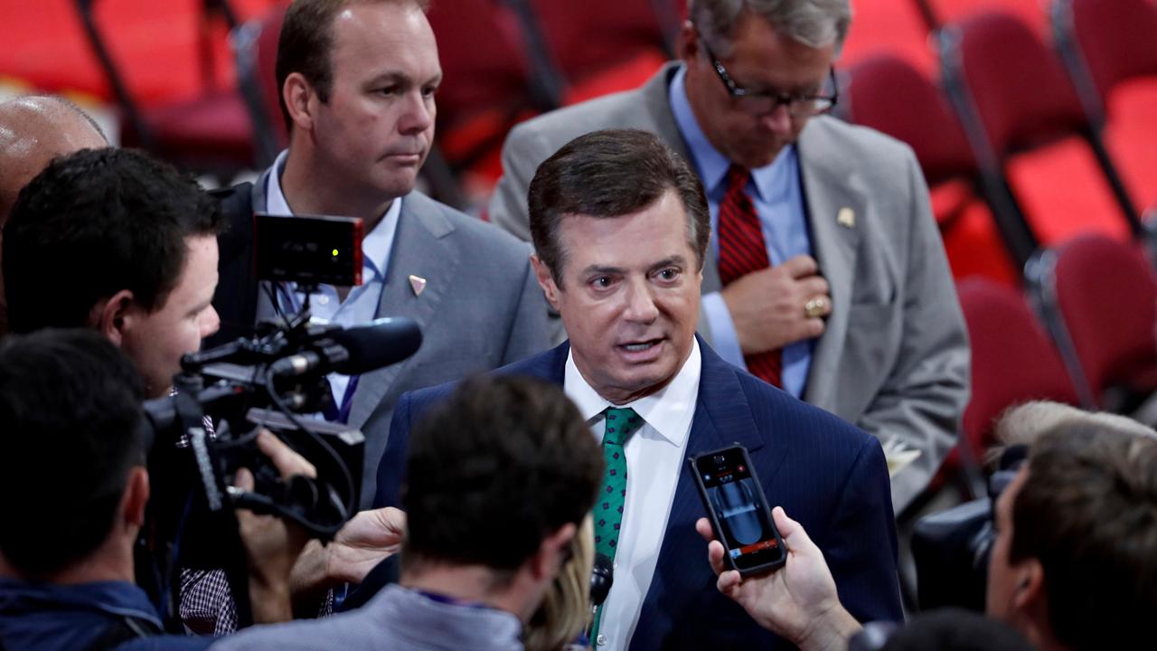 Former Whitewater independent counsel Robert Ray weighs in on the indictment of former Trump campaign chairman Paul Manafort.