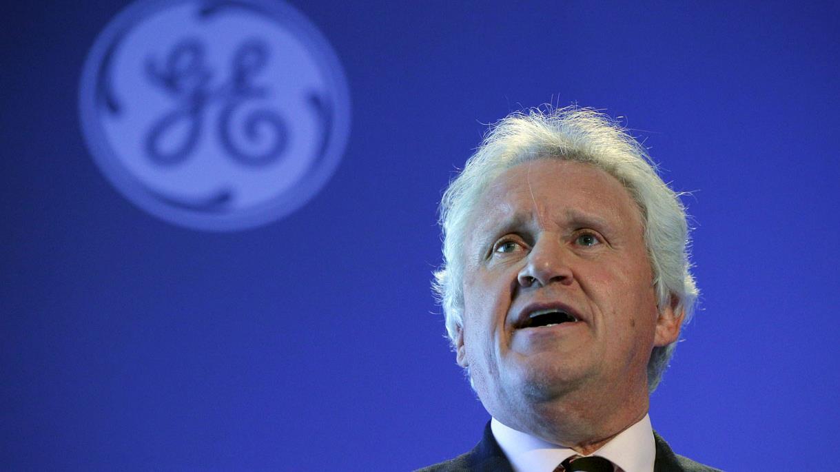 Jeff Immelt used an empty second private jet to fly while he was CEO of GE. FBN's Liz MacDonald with more.