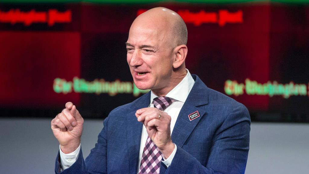 Mike Murphy of Rosecliff Capital on Amazon's Jeff Bezos and the cultural shift to online shopping.