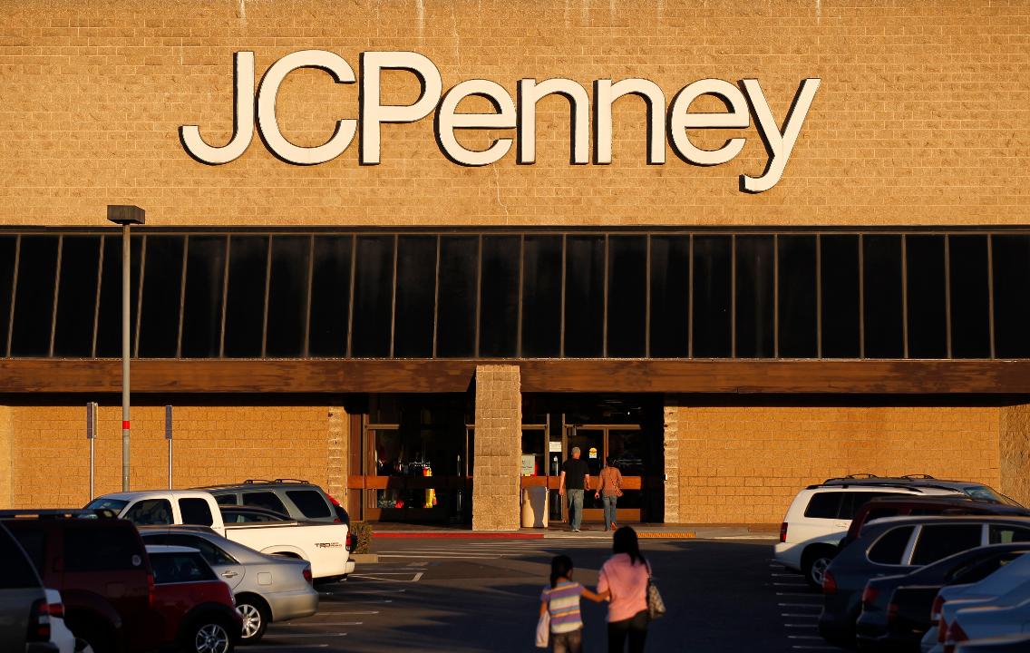 Strategic Resource Group managing director Burt Flickinger on J.C. Penney targeting Sears and which retailers will benefit from the bitterly cold weather. 