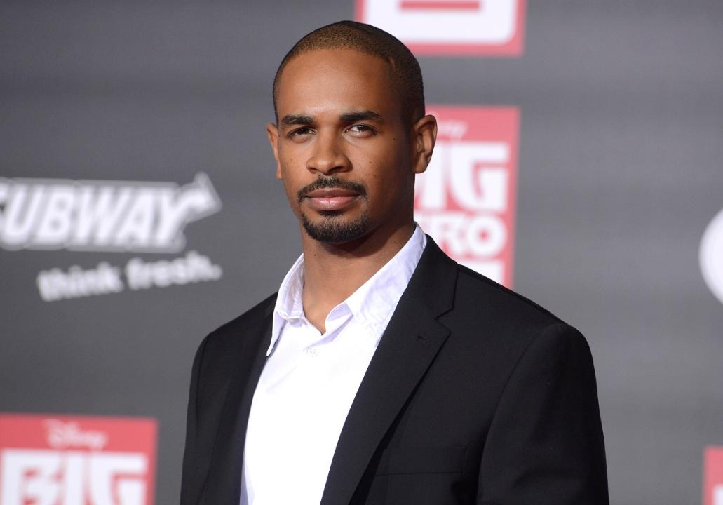 Forget hiring a talent agent, comedian Damon Wayans, Jr. and tech entrepreneur Kristopher Jones founded the Special Guest app, which allows people to book musicians, comedians and other performers on their own.