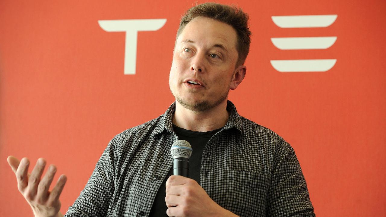 FoxNews.com Automotive Editor Gary Gastelu on questions over Tesla CEO Elon Musk's leadership at the automaker.