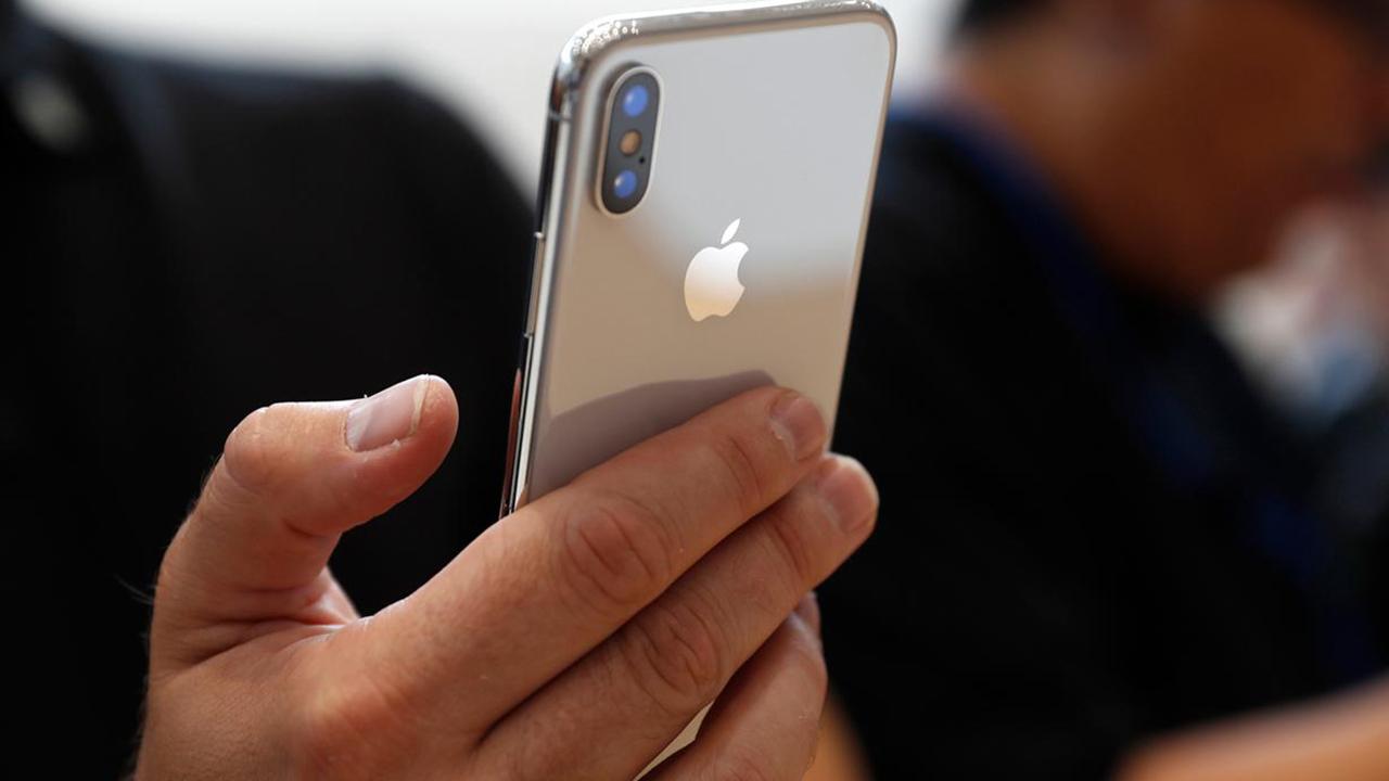 Fox Business Outlook: New report from Nikkei says Apple plans to make 20 percent fewer new iPhone models this year.