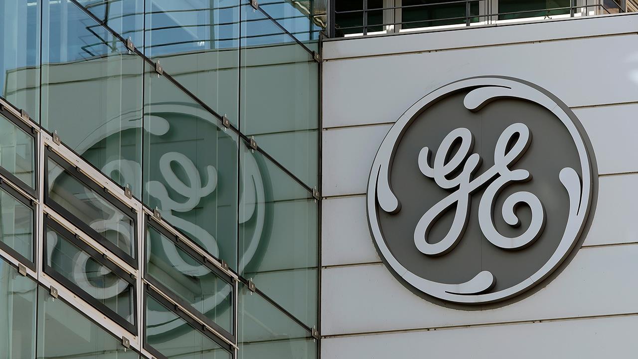 Wall Street Journal Global Economics Editor Jon Hilsenrath, Fox News contributor Richard Fowler and FBN"s Kristina Partsinevelos on reports General Electric is nearing a deal to sell its industrial engines unit and efforts to turn around the company.