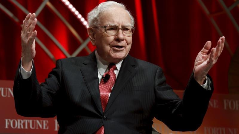 Berkshire Hathaway CEO Warren Buffett discusses why he dislikes quarterly profit forecasts and how trade tariffs are impacting his companies.