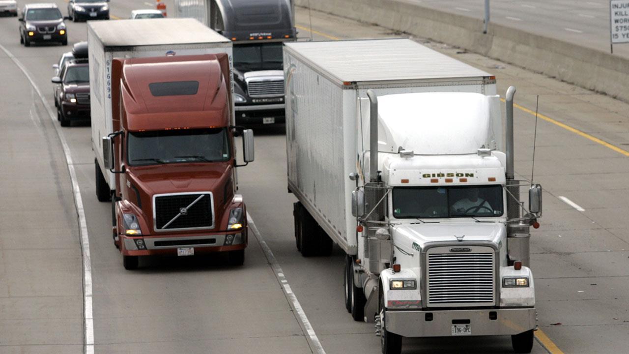 Fox News’ Kevin Corke reports on the growing truck driver shortage in the United States.