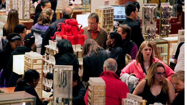 Strategic Resource Group’s Burt Flickinger on how U.S. retailers are struggling to find enough workers to staff their stores before the holidays. 