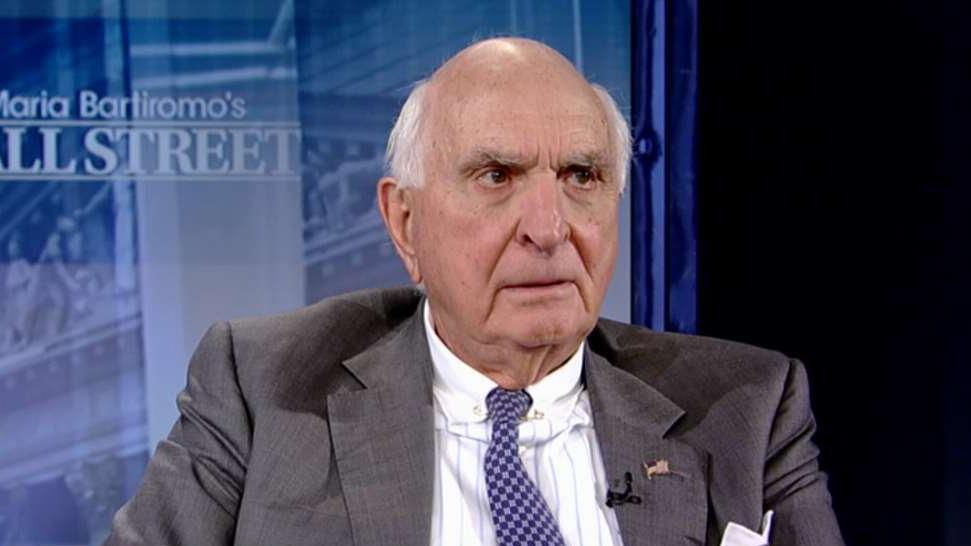 Home Depot co-founder Ken Langone discusses why he donated $100 million to NYU and his concerns about a possible doctor shortage.<br>