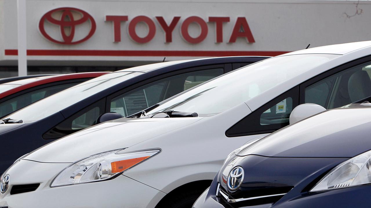 Fox Business Briefs: Toyota is recalling over 2 million cars, which mainly affects Prius owners, over a fault in the hybrid system that causes them to lose power; U.S. unemployment rate fell to 3.7 percent in September, the lowest level since December 1969.