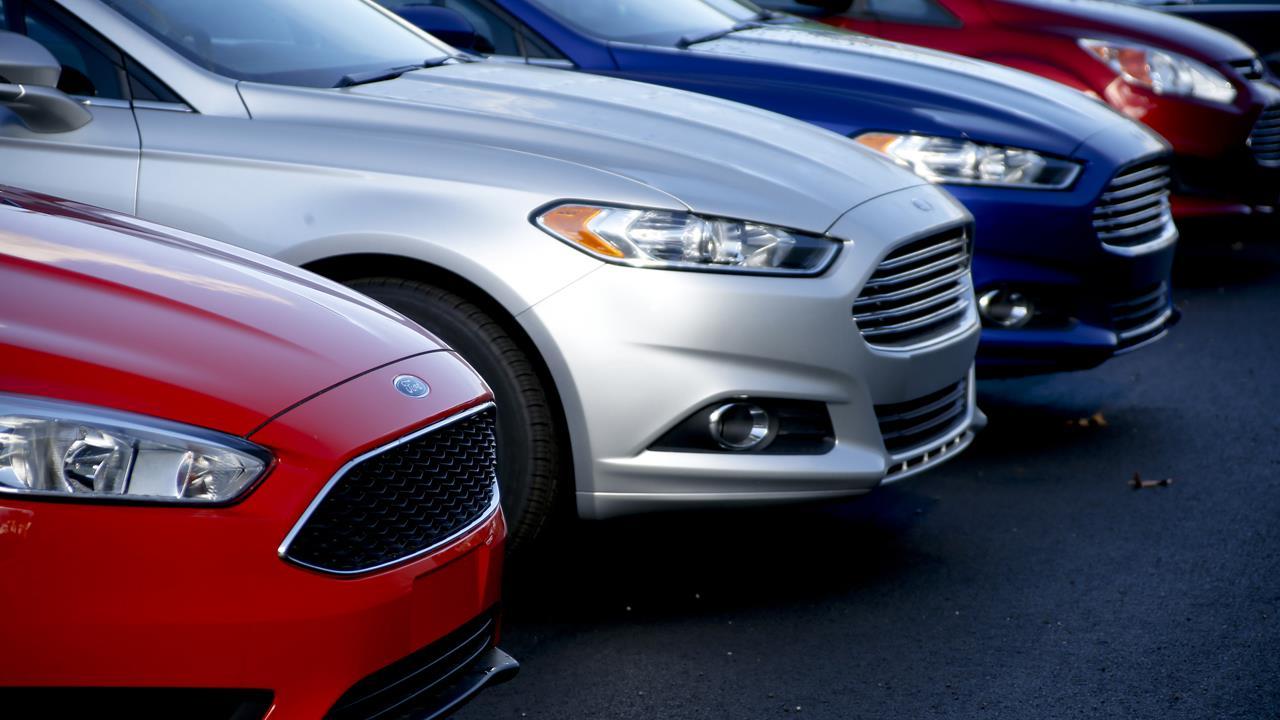 FBN's Jeff Flock on the decline of no-interest car loans.