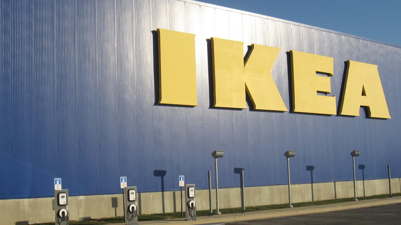 FBN's Cheryl Casone on Ikea's plan to cut jobs as part of the company's restructuring.