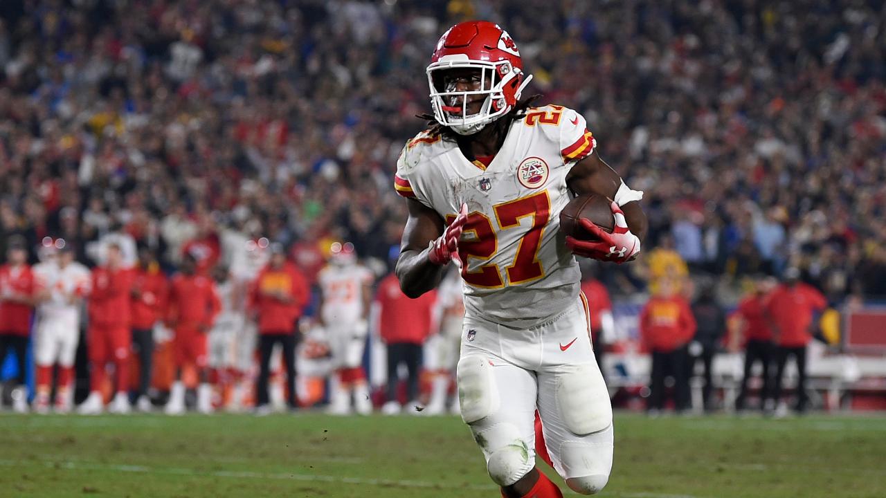 Fox News Headlines sports reporter Jared Max on mounting concerns over the NFL's handling of its investigation into allegations against former Kansas City Chiefs player Kareem Hunt.
