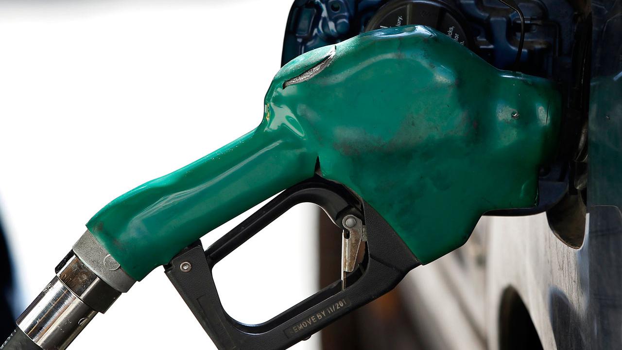 GasBuddy.com senior petroleum analyst Dan McTeague on the outlook for gas prices.
