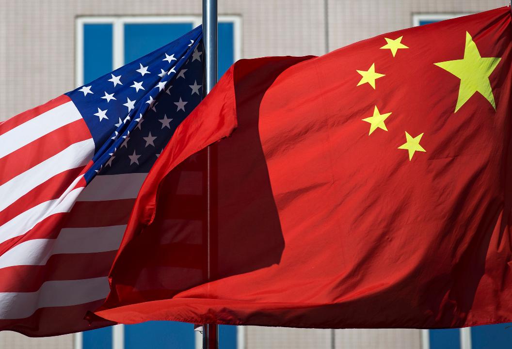 “The Coming Collapse of China” author Gordon Chang discusses the trade dispute between the U.S. and China. 