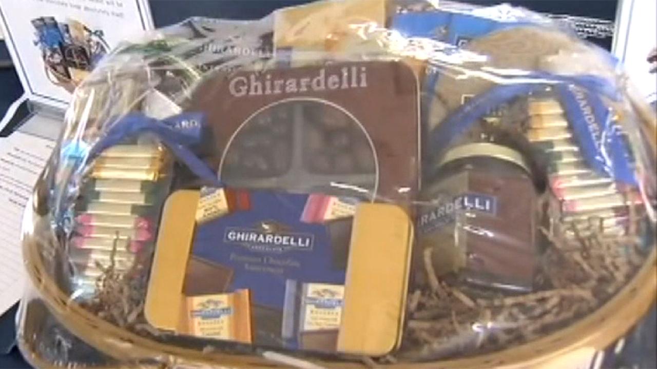 Fox Business Briefs: California prosecutors fine Ghirardelli and Russell Stover $750,000 for misleading customers because their packaging was either too big or mostly empty; General Motors suspends production at several Michigan plants after a request from Consumers Energy. 