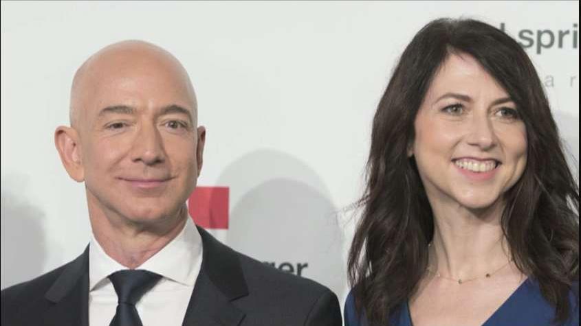 Wall Street Journal tech reporter Tim Higgins and Fox News legal analyst Mercedes Colwin on the potential fallout from the announcement Amazon CEO Jeff Bezos and wife MacKenzie Bezos will divorce.