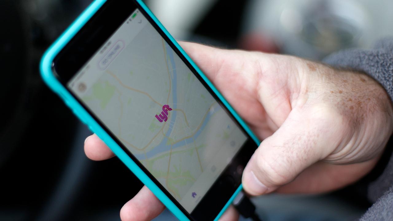 NYU Marketing Professor Scott Galloway on Lyft's IPO and concerns over the company's outlook.