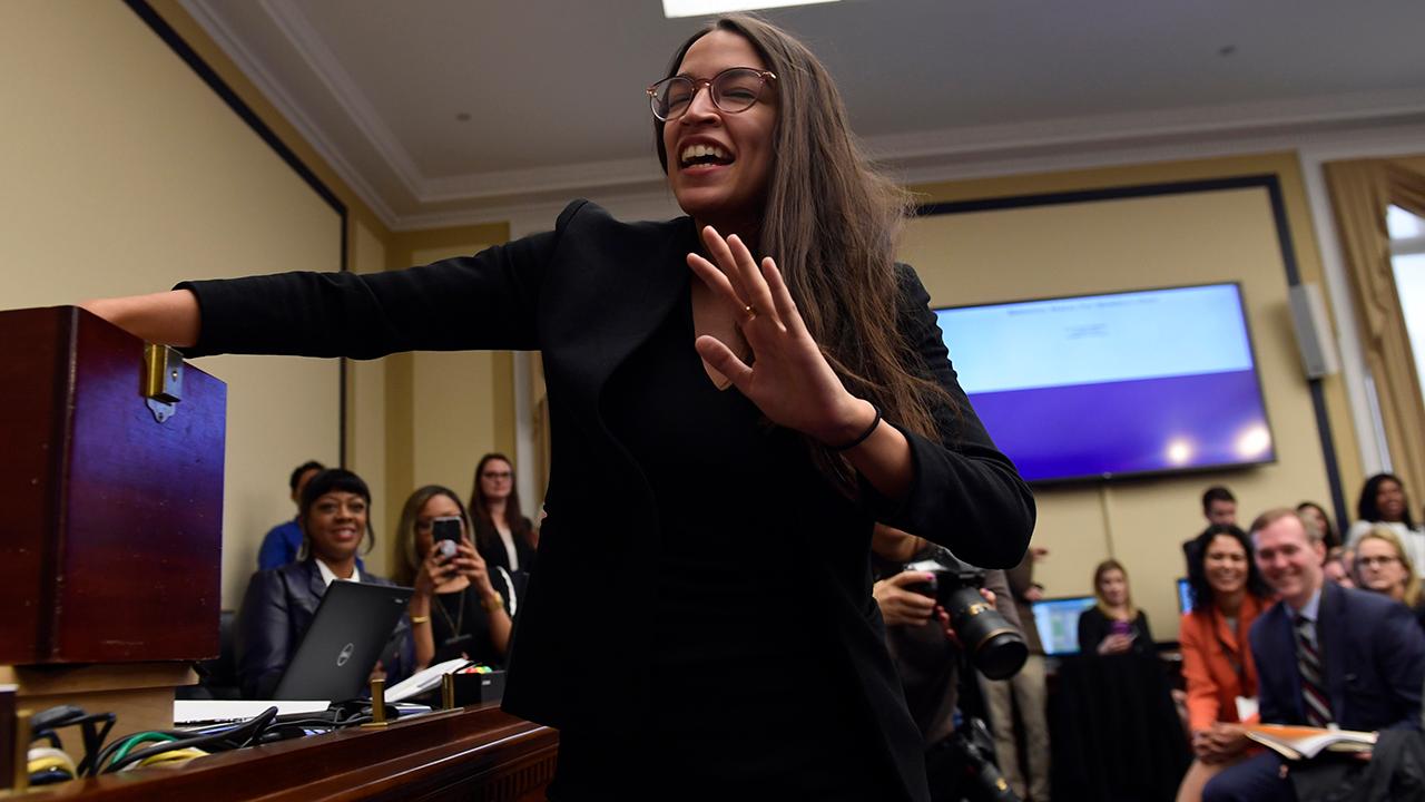 FBN’s Kennedy discusses the problems surrounding Rep. Alexandria Ocasio-Cortez’s (D-N.Y.) Green New Deal. 