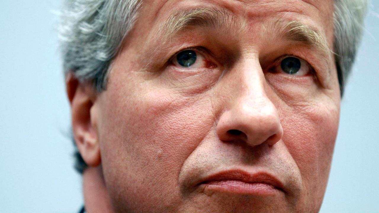 JPMorgan Chase CEO Jamie Dimon on buybacks, the bank's growth outlook, the markets, the yield curve and the outlook for the global economy.
