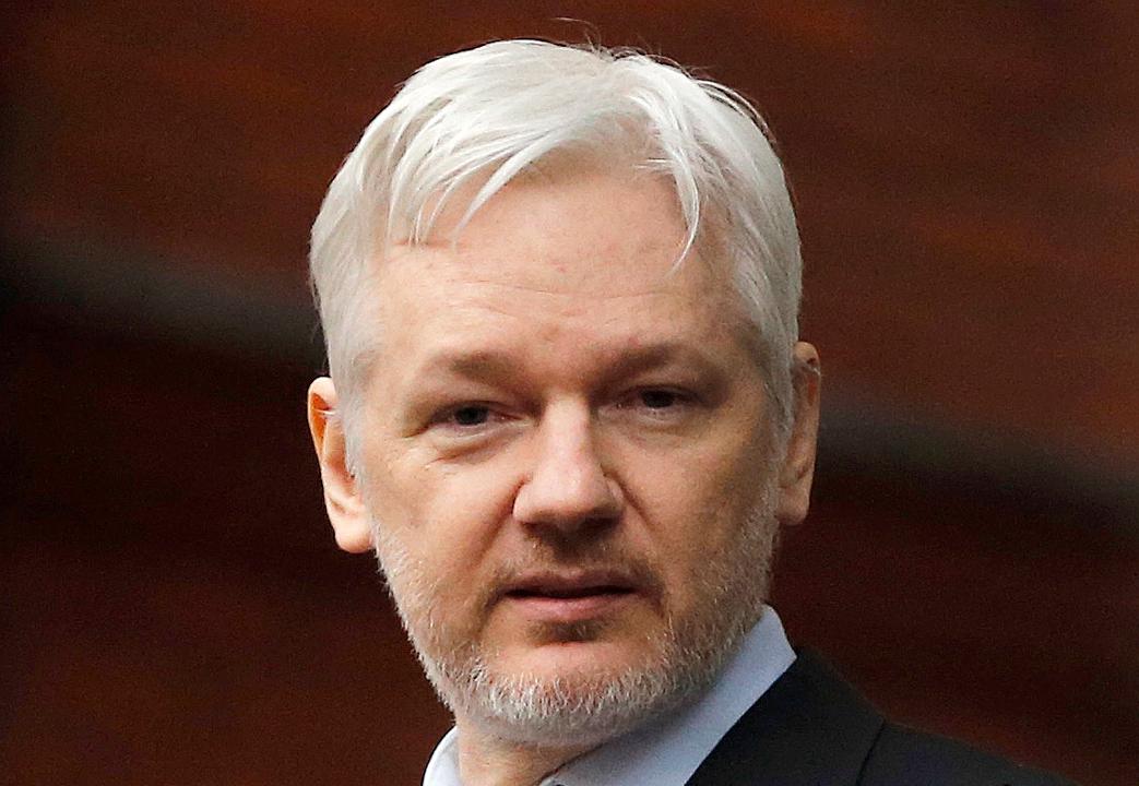 WikiLeaks founder Julian Assange was taken into custody, in London, after seeking refuge at the Ecuador Embassy. Washington Examiner editorial director Hugo Gurdon with more. In addition he provided insight into the Mueller report.