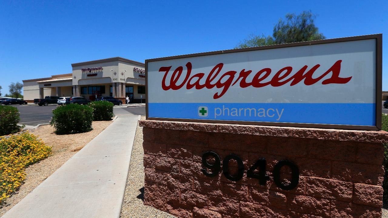 FBN's Gerri Willis breaks down Walgreens' second-quarter results.