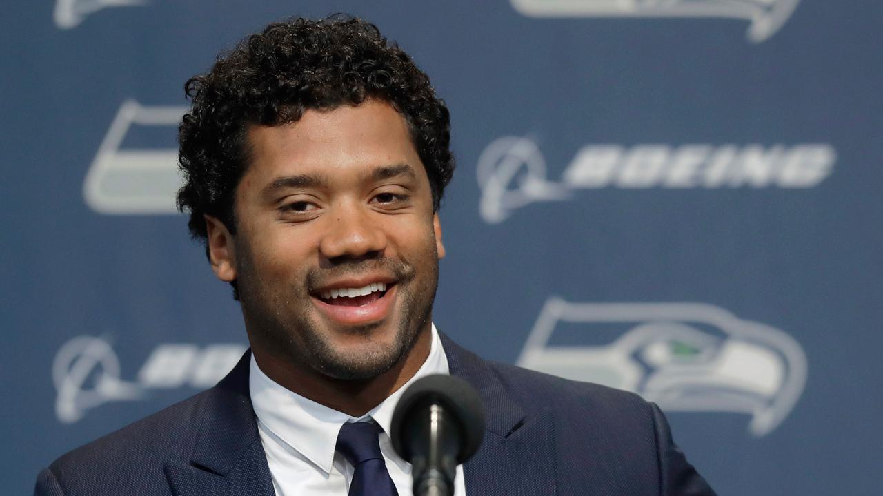 FBN's Ashley Webster on Seattle Seahawks quarterback Russell Wilson giving each member of his offensive line $12,000 worth of Amazon stock.