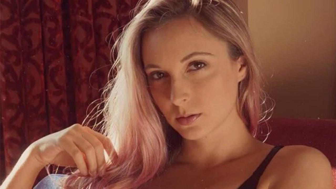 Camera model explains why she films fetish videos for pay in racy doc Were offering a service Fox News