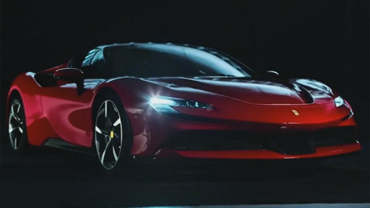 Fox Business Briefs: Ferrari introduces its first hybrid, the SF90, which will have 986 horsepower and a top speed of 211 mph making it the most powerful street-legal vehicle the Italian supercar manufacturer has ever made; Abercrombie &amp; Fitch says it's closing some its large flagship stores and focusing on smaller shops.