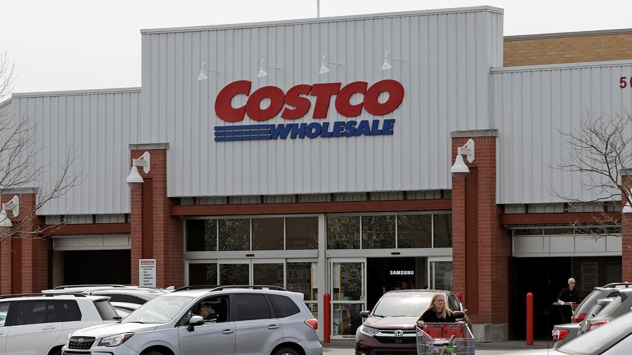FOX Business’ Gerri Willis reports on Costco’s third-quarter earnings.