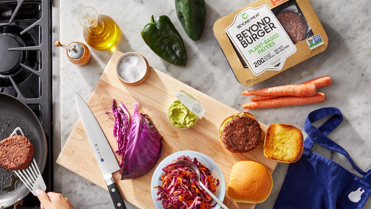 Evolution VC Partners CEO Gregg Smith on Blue Apron and the outlook for Beyond Meat and JUUL.