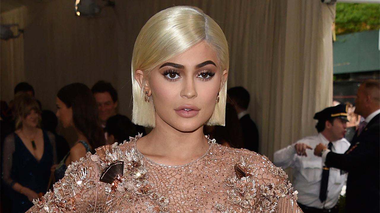FBN's Cheryl Casone on Kylie Jenner topping the list of celebrities who earn the most per sponsored Instagram post.