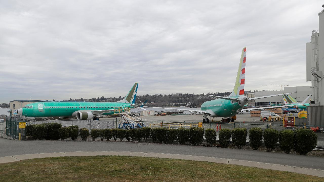 Aviation journalist Seth Kaplan and Flynn Zito Capital Management co-founder Doug Flynn on the outlook for Boeing and U.S. trade talks with China.