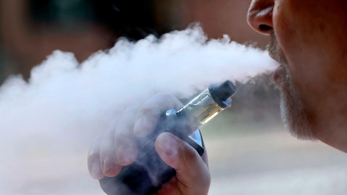 Former New York Lt. Governor Betsy McCaughey argues a vaping device ban is possible. 